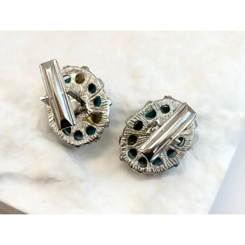 Faux Turquoise Silver Toned 80's Style Retro Oval Shaped Vintage Cuff Links